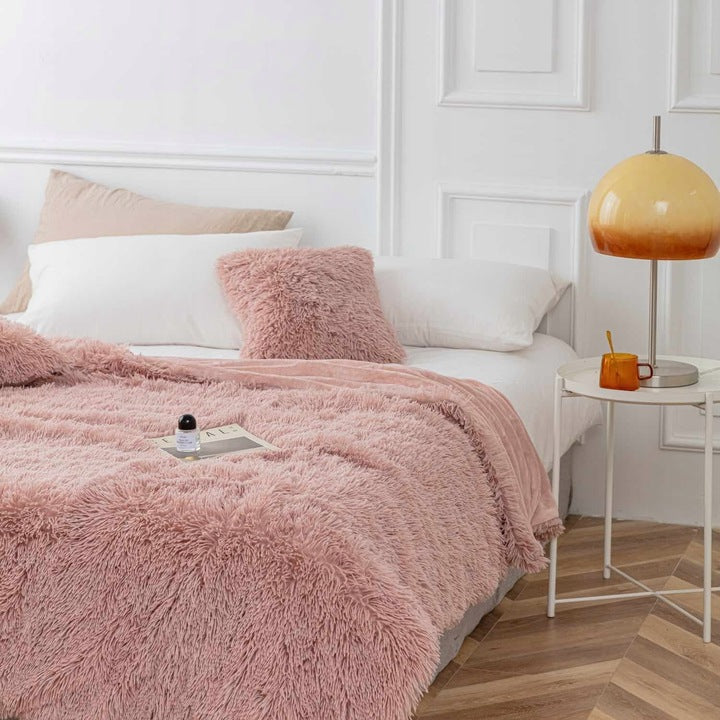 Prabangus Kailinis Pledas Yeti Pink